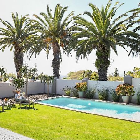 Four Palms Accommodation Дърбанвил Екстериор снимка